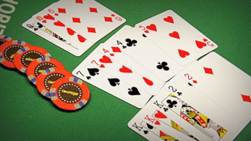 Cù Lũ Trong Poker Là Gì? Khái Niệm Cơ Bản